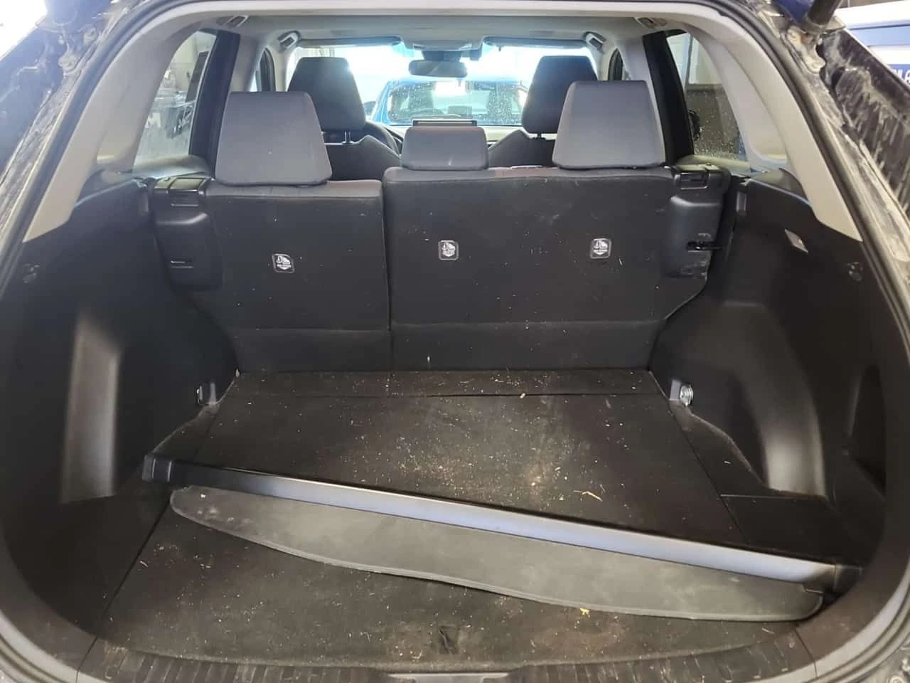 Toyota Rav4 * XLE * * ШИБЕДАХ* * KEYLESS GO* * КАМЕРА ЗА ЗАДН, снимка 13 - Автомобили и джипове - 53905799