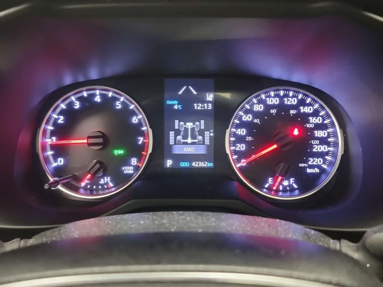 Toyota Rav4 * XLE * * ШИБЕДАХ* * KEYLESS GO* * КАМЕРА ЗА ЗАДН, снимка 11 - Автомобили и джипове - 53905799