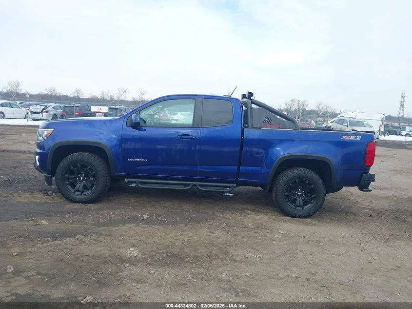 Chevrolet Colorado 3.6L V-6 DI, DOHC, VVT, 305HP 4X4 Drive, снимка 14 - Автомобили и джипове - 53937327