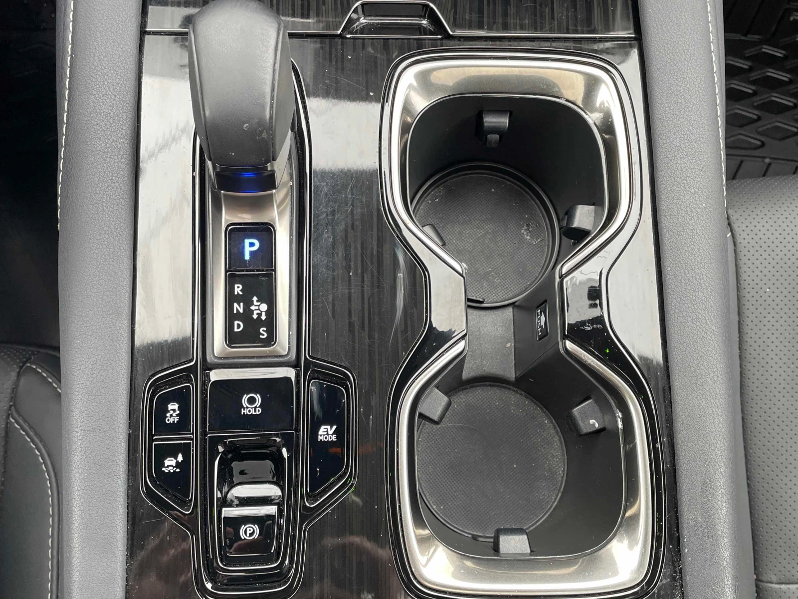 Lexus RX 350h /Hybrid/AWD/1 СОБСТВЕНИК/БЕЗ ИНЦИДЕНТИ, снимка 15 - Автомобили и джипове - 54412269