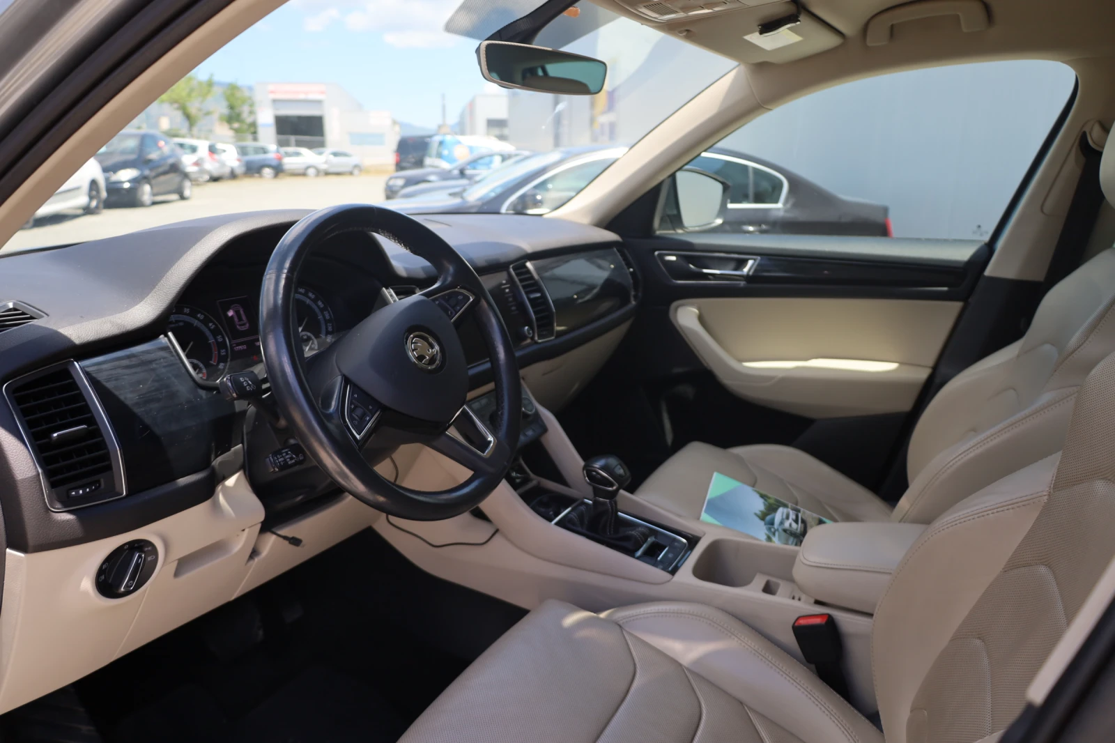 Skoda Kodiaq 2.0TDI, снимка 8 - Автомобили и джипове - 54620367