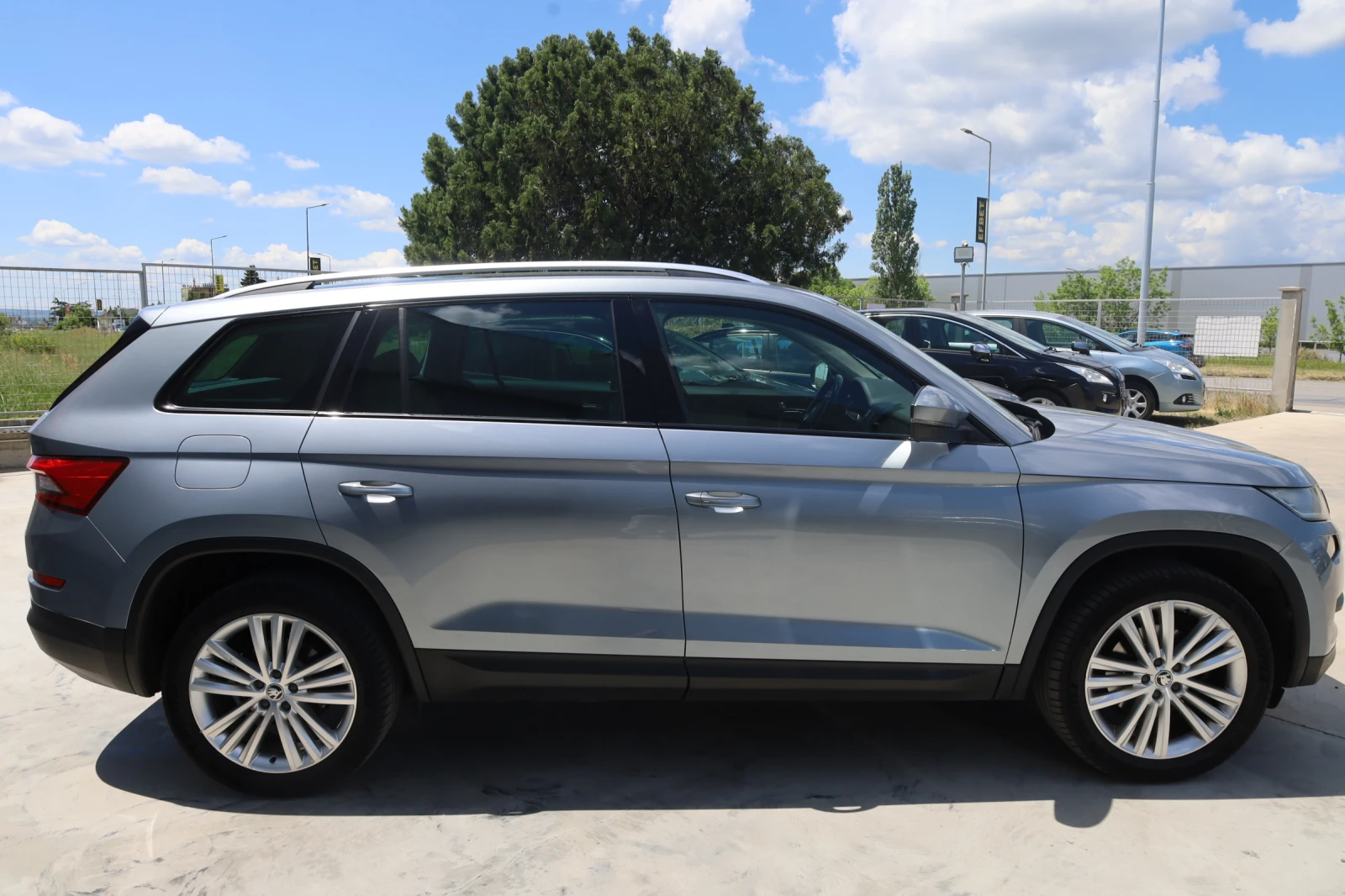Skoda Kodiaq 2.0TDI, снимка 4 - Автомобили и джипове - 54620367