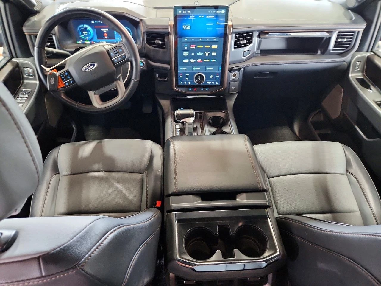 Ford F150 LIGHTNING PRO 4x4, снимка 8 - Автомобили и джипове - 55058043