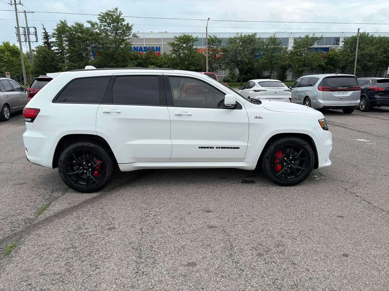 Jeep Grand cherokee  SRT | DISTRONIC | HARMAN KARDON | , снимка 3 - Автомобили и джипове - 55167370