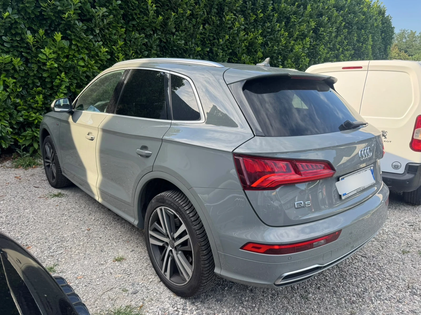 Audi Q5 40 TDI quattro S tronic S line plus, снимка 5 - Автомобили и джипове - 55262571