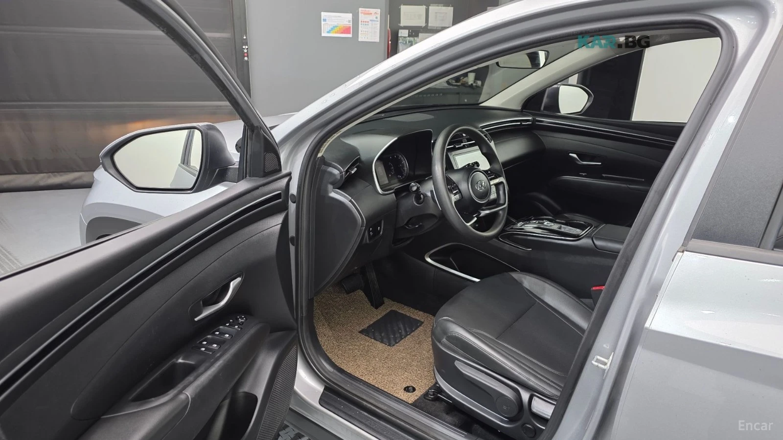 Hyundai Tucson 2.0 4WD Modern* КОЖА* НАВИ* КАМЕРА, снимка 8 - Автомобили и джипове - 55331568