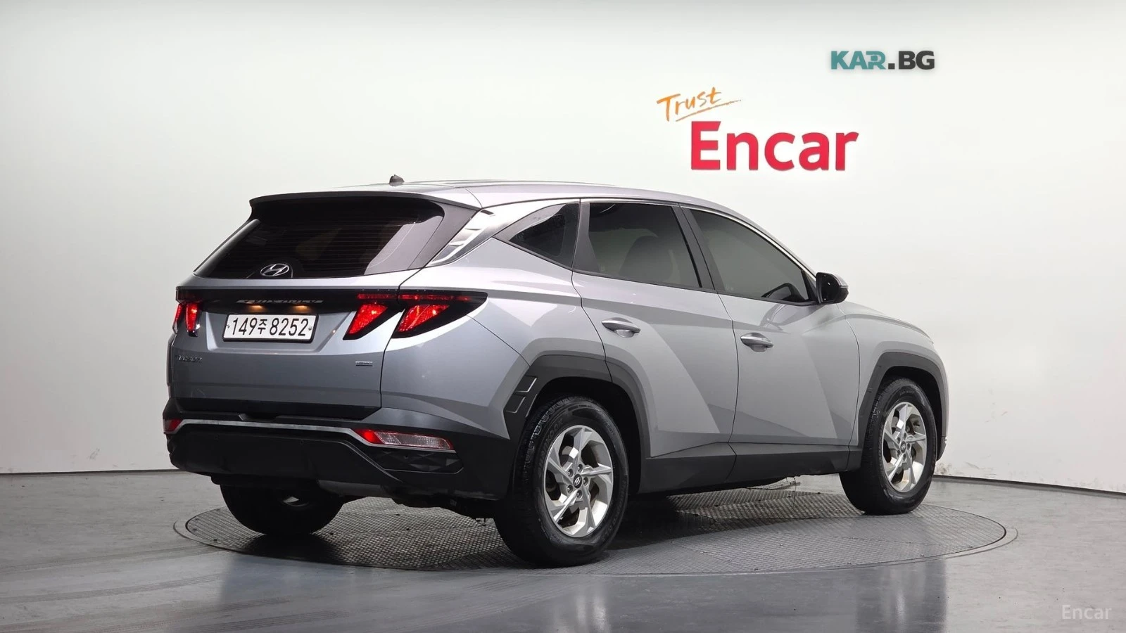 Hyundai Tucson 2.0 4WD Modern* КОЖА* НАВИ* КАМЕРА, снимка 2 - Автомобили и джипове - 55331568