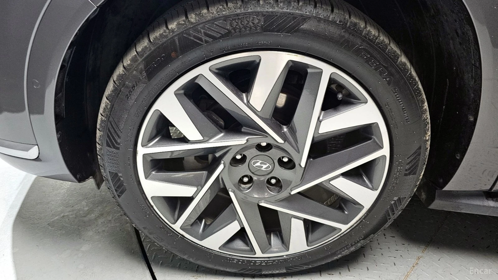 Hyundai Santa fe Calligraphy* 4x4* DISTRONIC* 360* ОБДУХВАНЕ* HUD* , снимка 16 - Автомобили и джипове - 55504327