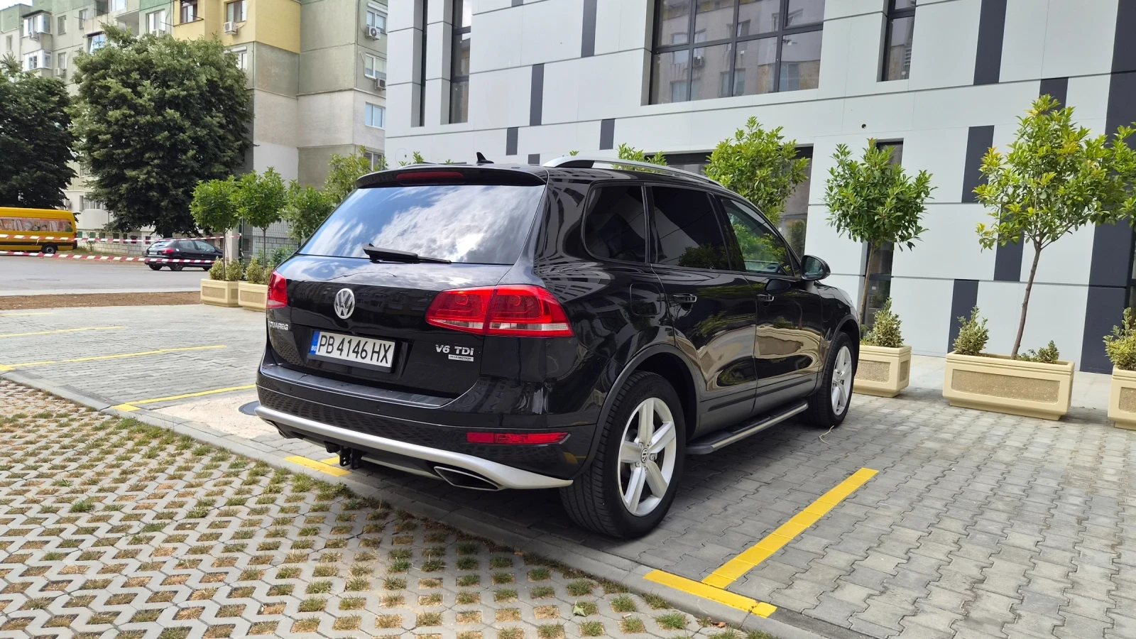 VW Touareg, снимка 6 - Автомобили и джипове - 55571847