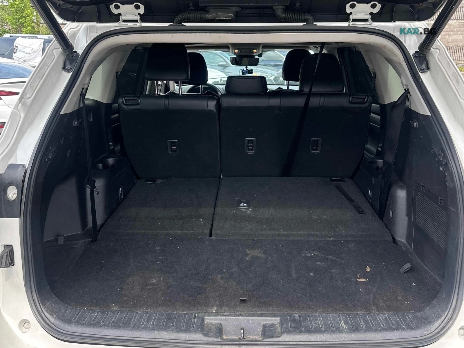 Toyota Highlander Hybrid XLE Автокредит Цена до България, снимка 11 - Автомобили и джипове - 55790344