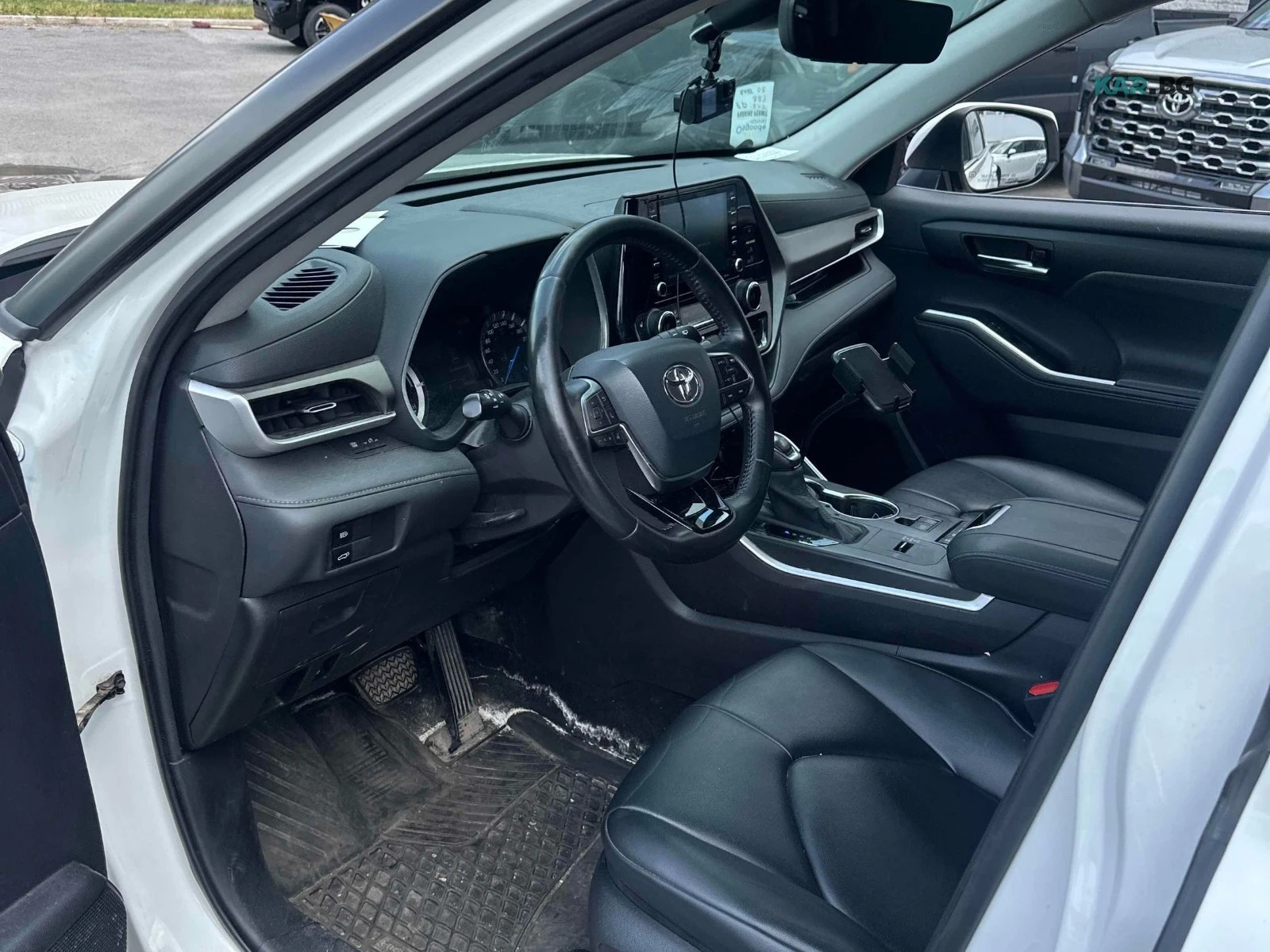 Toyota Highlander Hybrid XLE Автокредит Цена до България, снимка 6 - Автомобили и джипове - 55790344