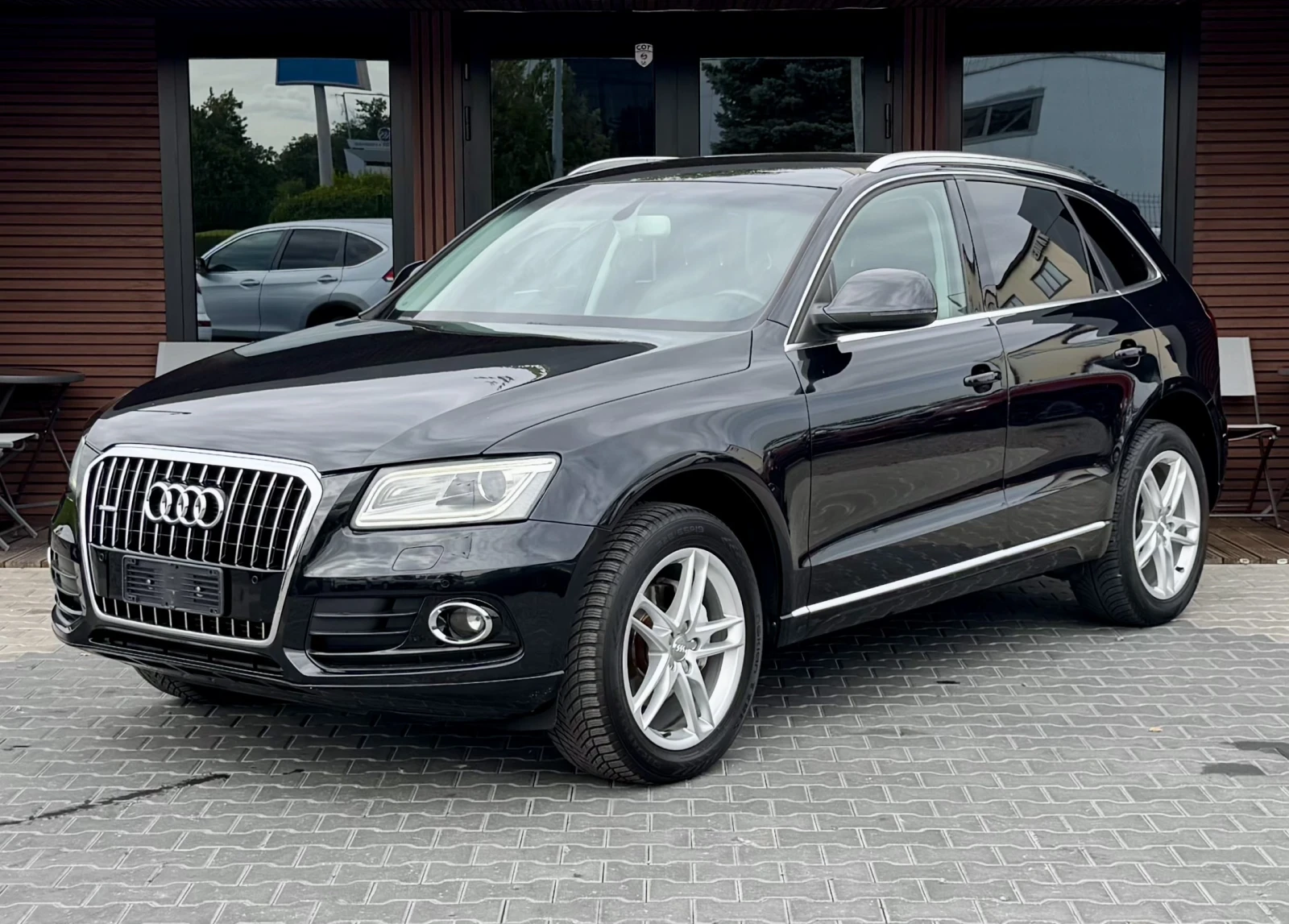 Audi Q5 Quattro* Face* Кожа* Лизинг, снимка 3 - Автомобили и джипове - 56099952
