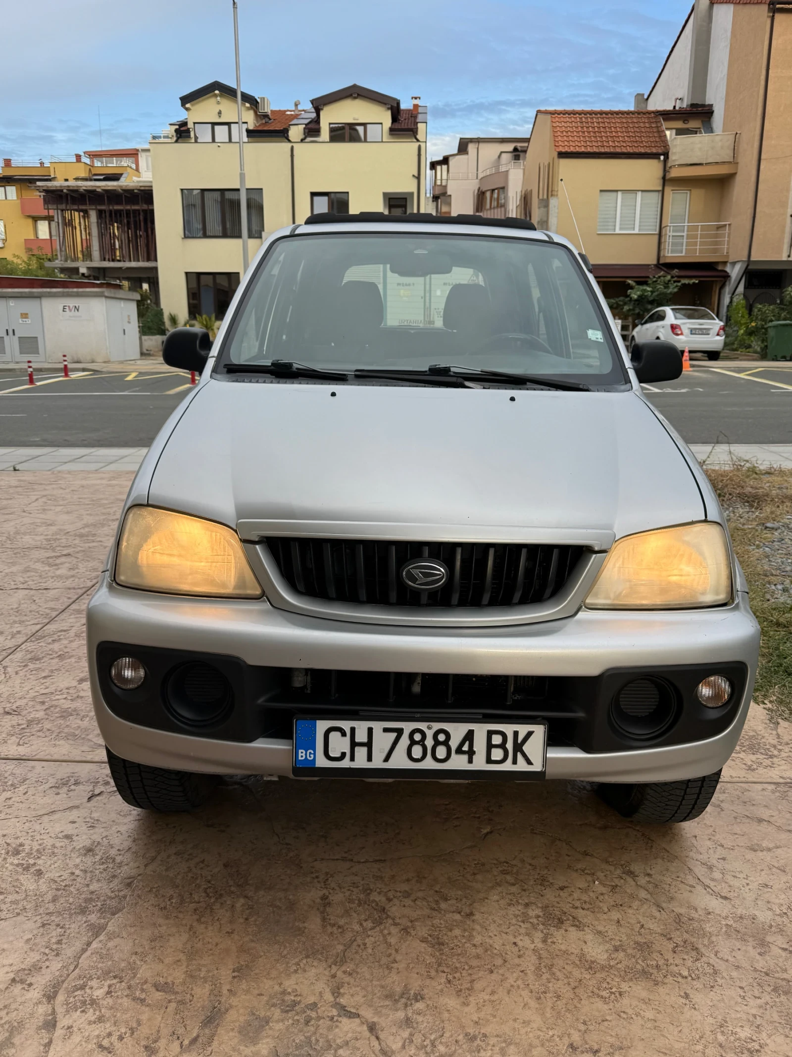 Daihatsu Terios 1.3 бензин-газ, снимка 2 - Автомобили и джипове - 56314120