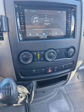 VW Crafter 2.5 136кс климатик , снимка 11