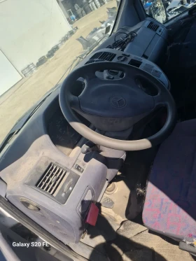 Mercedes-Benz V 2.3D na 4asti, снимка 3