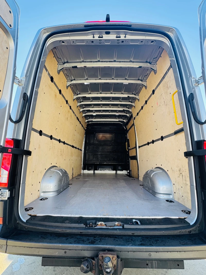 VW Crafter Немски!МАХИ!ТОП!ЧИСТО НОВ!177к.с LED, снимка 8 - Бусове и автобуси - 53370796