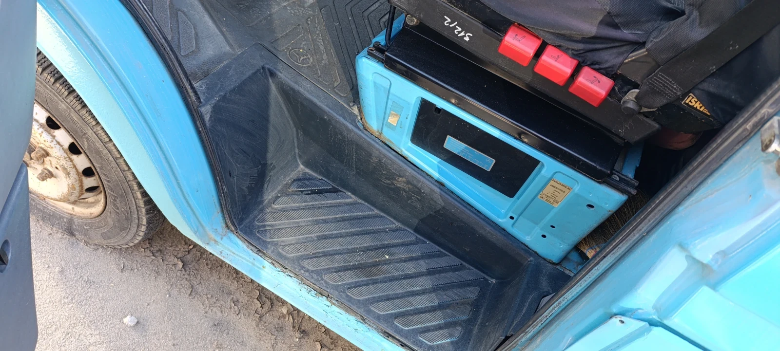 Mercedes-Benz 208 Спринтер 208д, снимка 7 - Бусове и автобуси - 53839399