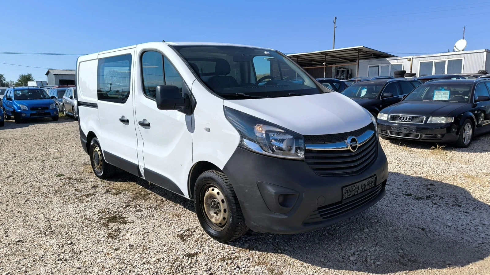 Opel Vivaro 1.6CDTI, снимка 3 - Бусове и автобуси - 56130451