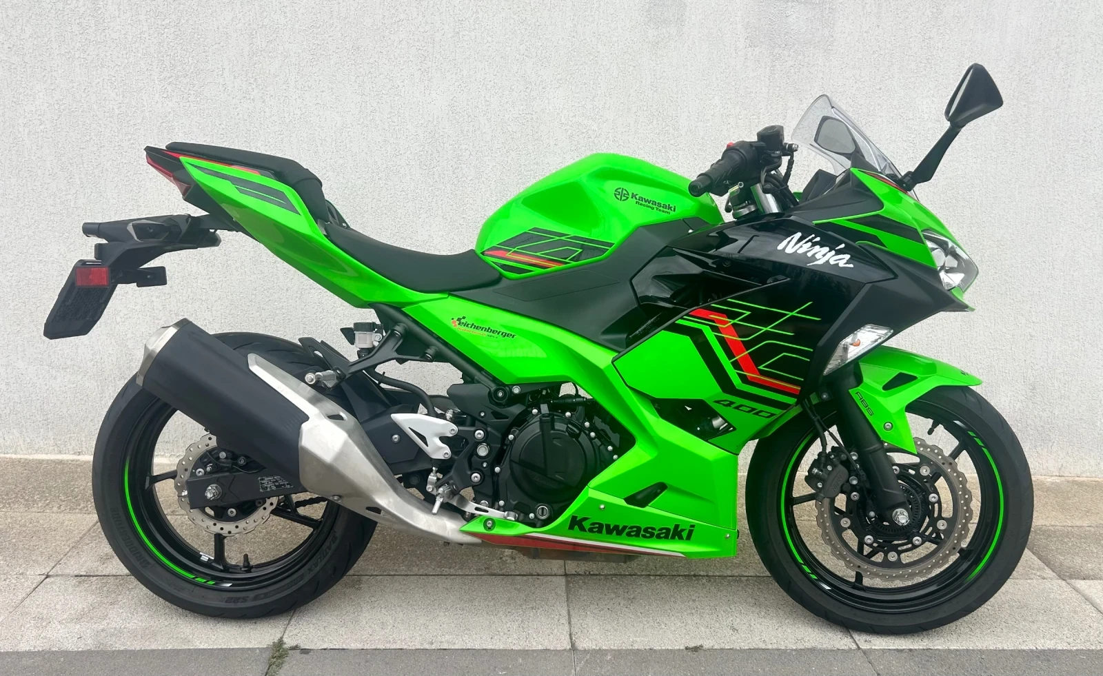 Kawasaki Ninja Pacing Team  