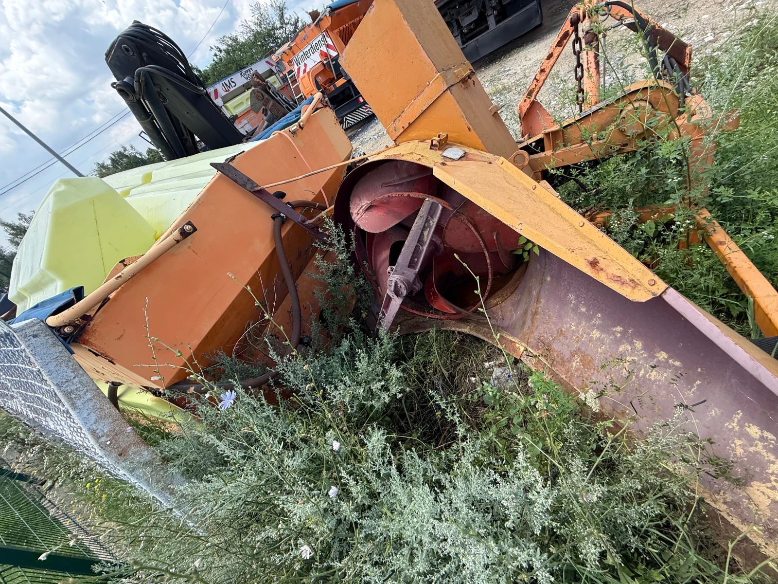 Други специализирани машини Unimog, снимка 12 - Индустриална техника - 55144311