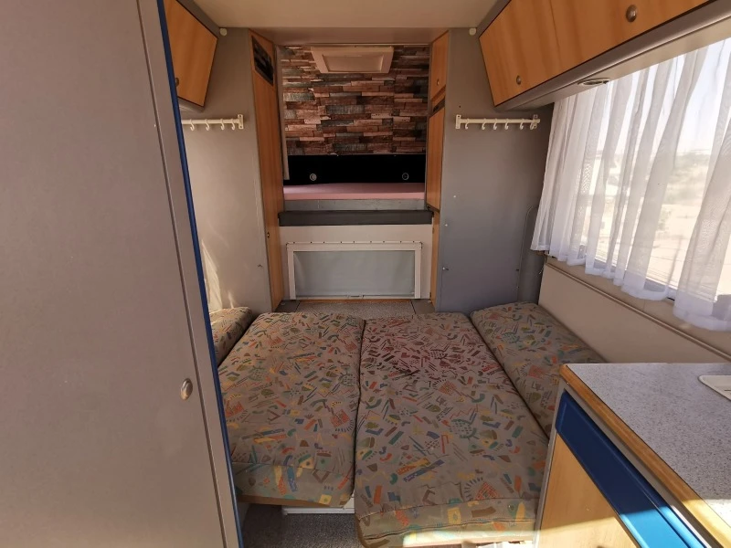 Каравана Knaus Traveller XF кабина за пикап, снимка 13 - Каравани и кемпери - 47270149