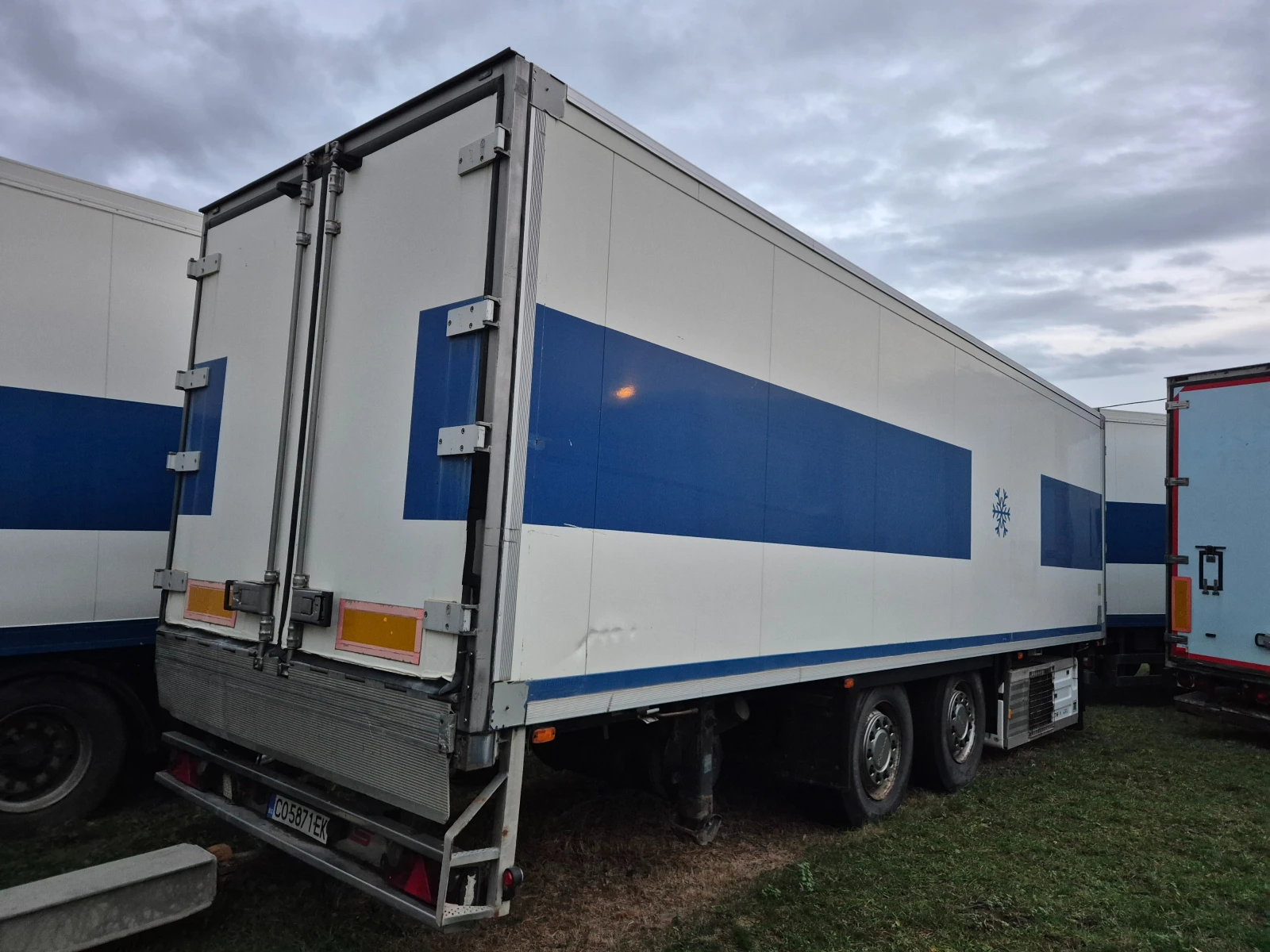 �� ������ | Mobile.bg � ����������� 6