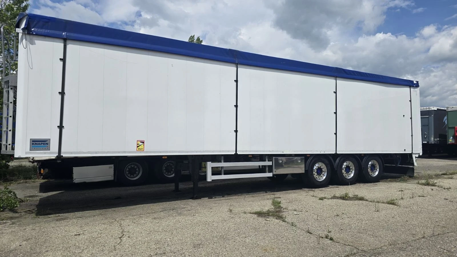 Полуремарке Knapen Саморазтоварващо / 92 куб. / 7700 тара, снимка 2 - Ремаркета - 54659895
