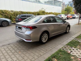 ����� �� �������� �� Toyota Corolla 1.8Hybrid e-CVT Executive- � ��������