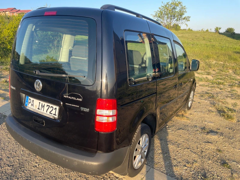 VW Caddy, снимка 15 - Автомобили и джипове - 46876876