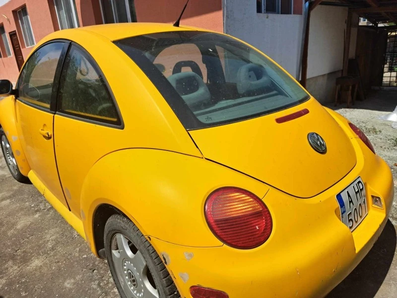 VW Beetle 2.0 i, снимка 7 - Автомобили и джипове - 47169801