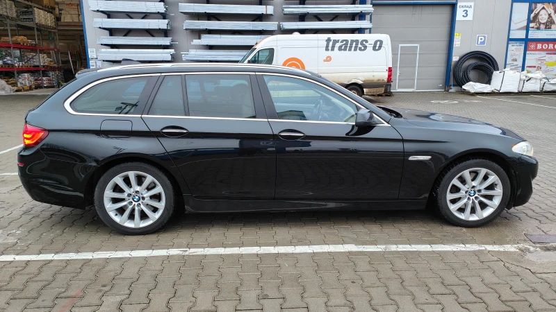 BMW 530 D X-xrive Keyless 360 view Напълно Обслужен 258к.с, снимка 4 - Автомобили и джипове - 47297166