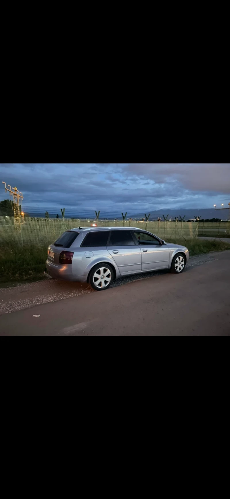 Audi A4 1.9tdi 131кс АВТОМАТИК, снимка 13 - Автомобили и джипове - 47646548