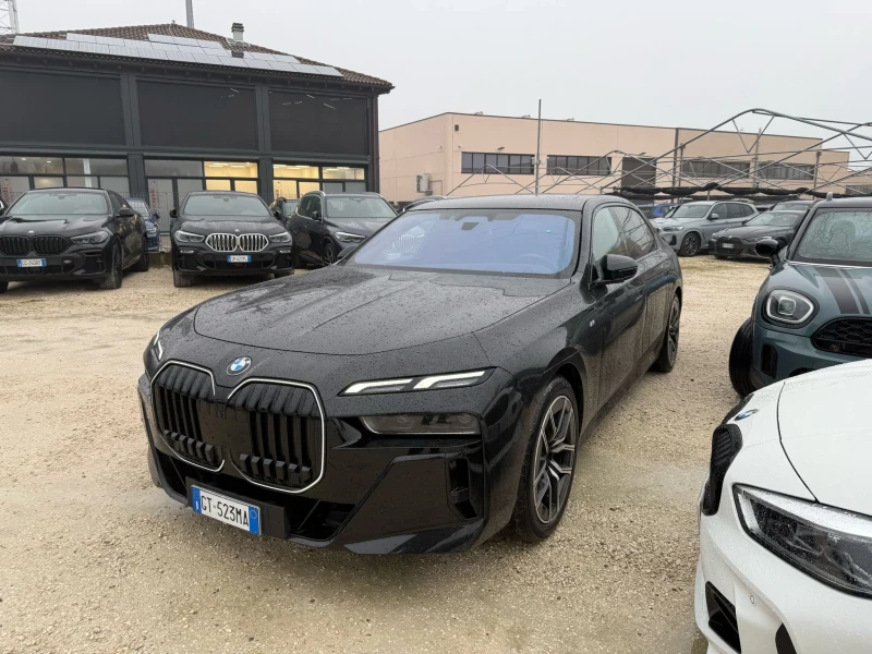 BMW 740 (KATO НОВА)^(X-Drive), снимка 1 - Автомобили и джипове - 49135969