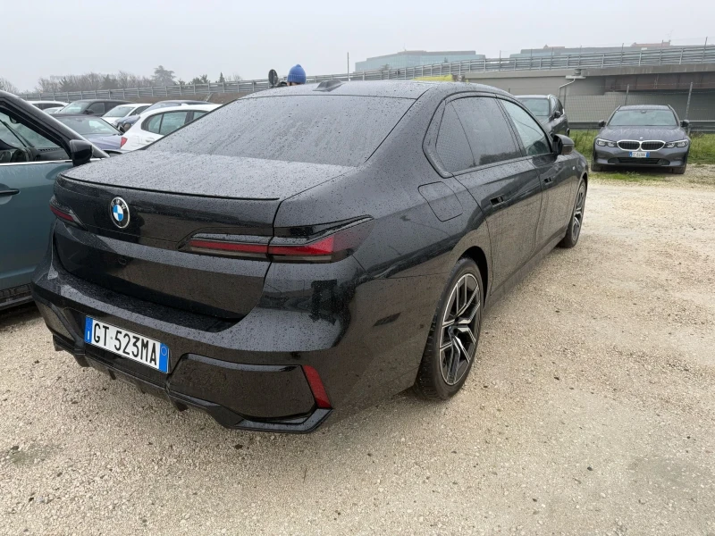 BMW 740 (KATO НОВА)^(X-Drive), снимка 6 - Автомобили и джипове - 49135969