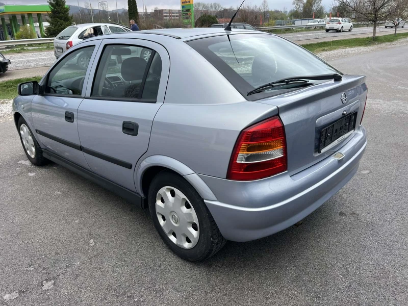 Opel Astra 1.6 84кс СТАРИЯ МОТОР КЛИМАТИК 109 000км, снимка 5 - Автомобили и джипове - 49700456