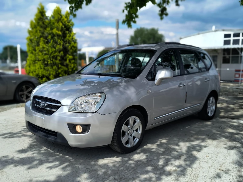 Kia Carens 2.0CRDi , снимка 6 - Автомобили и джипове - 51470354