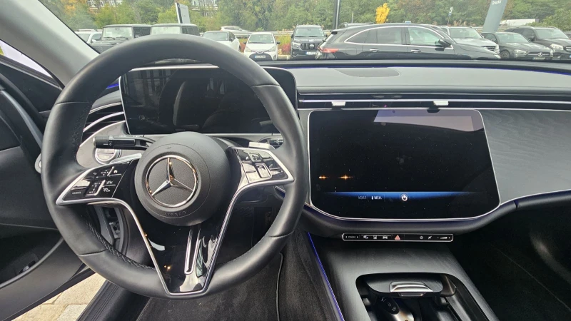 Mercedes-Benz E 220 d 4MATIC, снимка 12 - Автомобили и джипове - 51532322