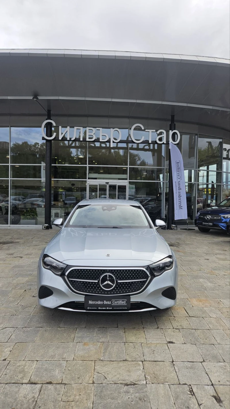 Mercedes-Benz E 220 d 4MATIC, снимка 2 - Автомобили и джипове - 51532322