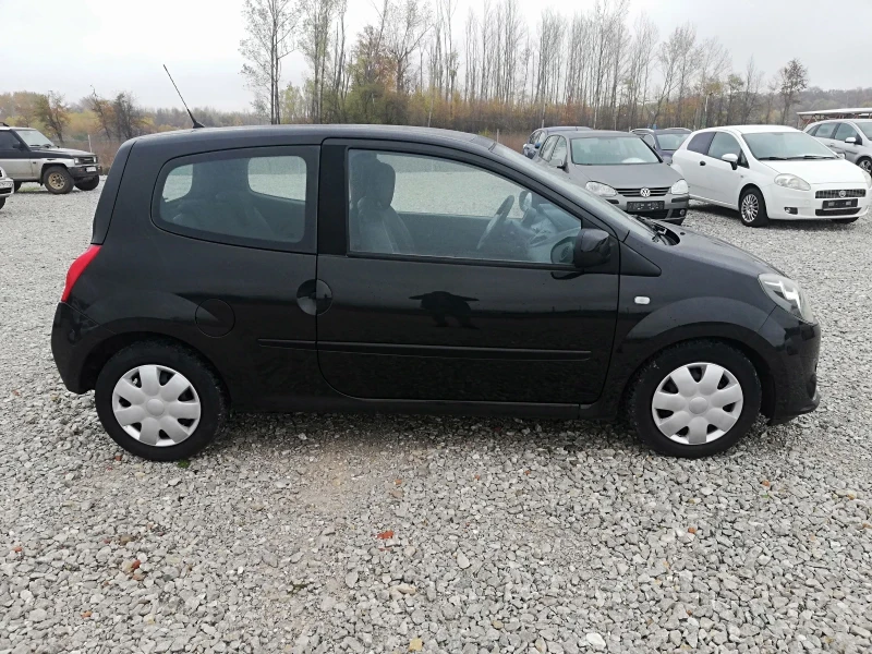 Renault Twingo 1.2i kli italia, снимка 7 - Автомобили и джипове - 52305558