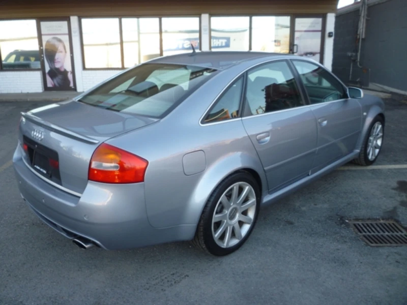 Audi Rs6 4.2L/* АВТОКРЕДИТИРАНЕ, снимка 5 - Автомобили и джипове - 52896848