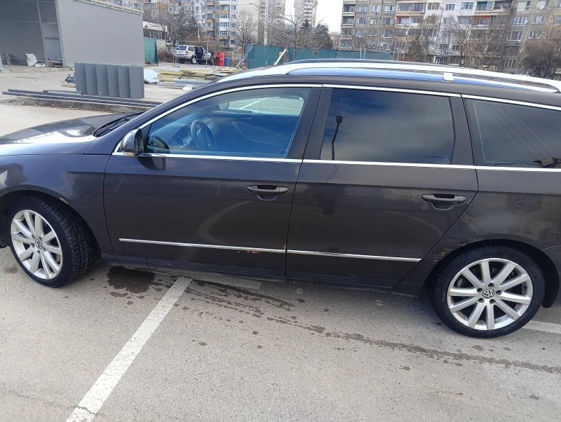 VW Passat Highline, снимка 16 - Автомобили и джипове - 53005836
