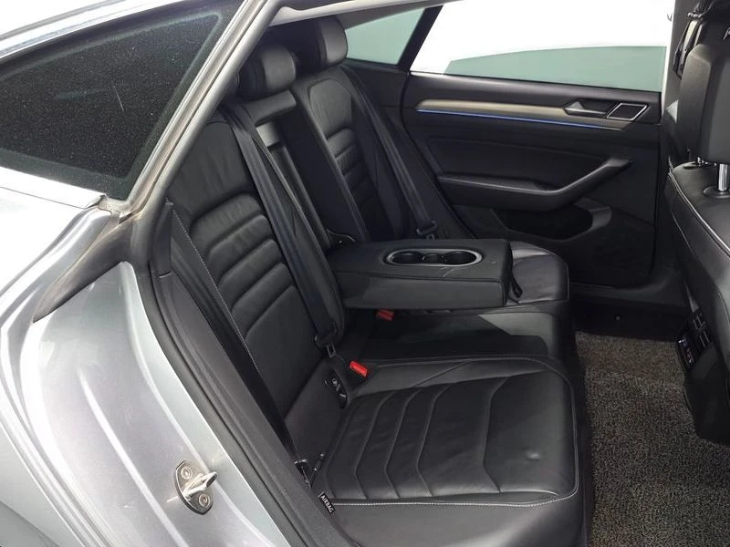 VW Arteon 2.0 TDI Prestige| 140к.с.| ВКЛ.ТЕХНОТЕСТ, снимка 11 - Автомобили и джипове - 55650145