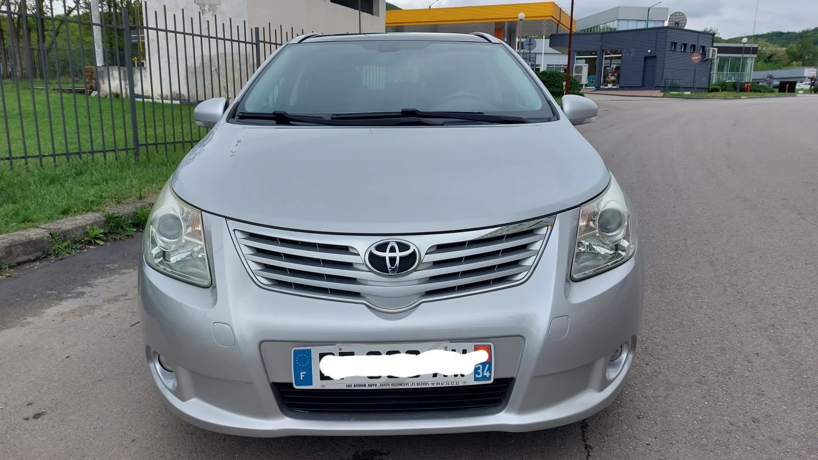 Toyota Avensis 2.2 D4D 150k.c. - изображение 2