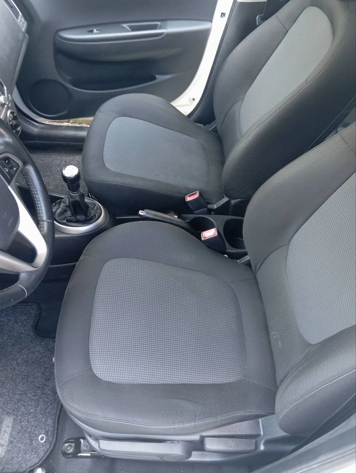 Hyundai I20 1.25i - изображение 7