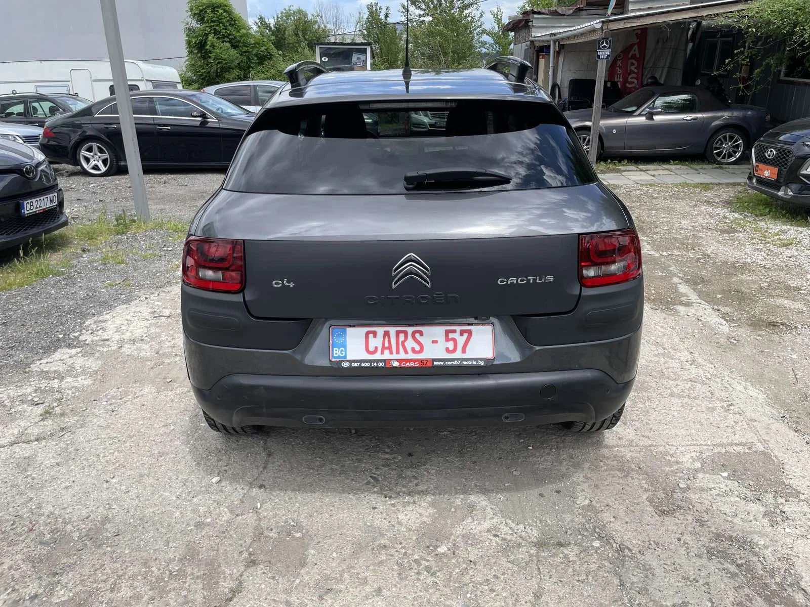 Citroen C4 Cactus 1.6BlueHDI Автоматик ЕGS - изображение 6