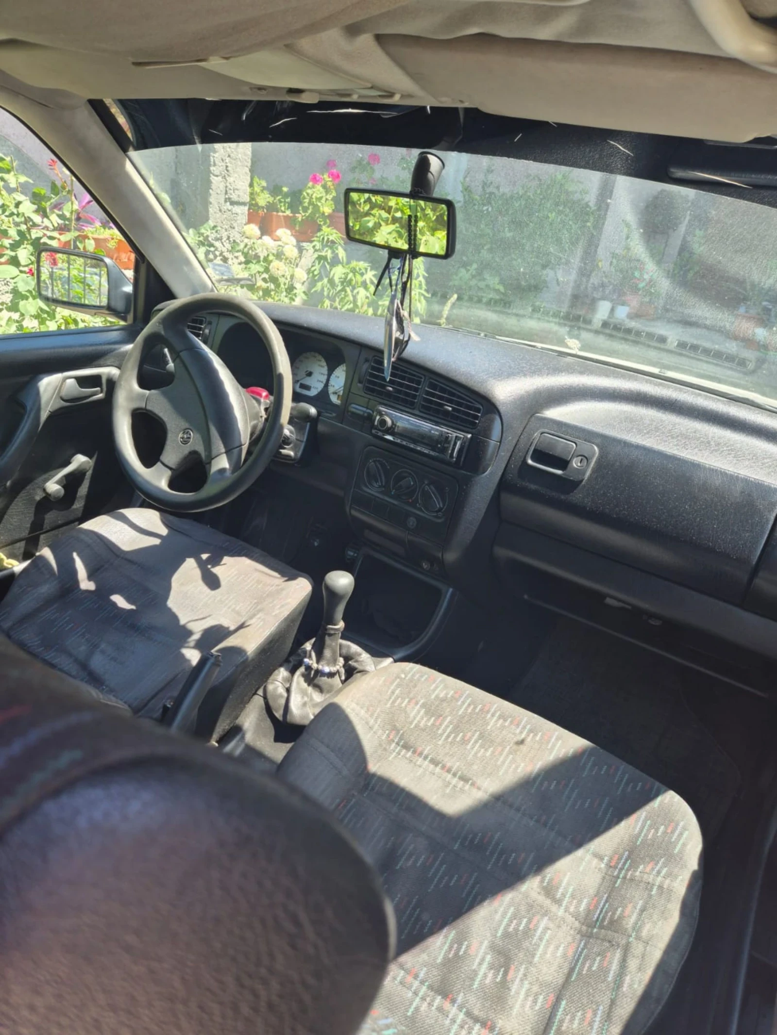 VW Golf 1.4 - изображение 3