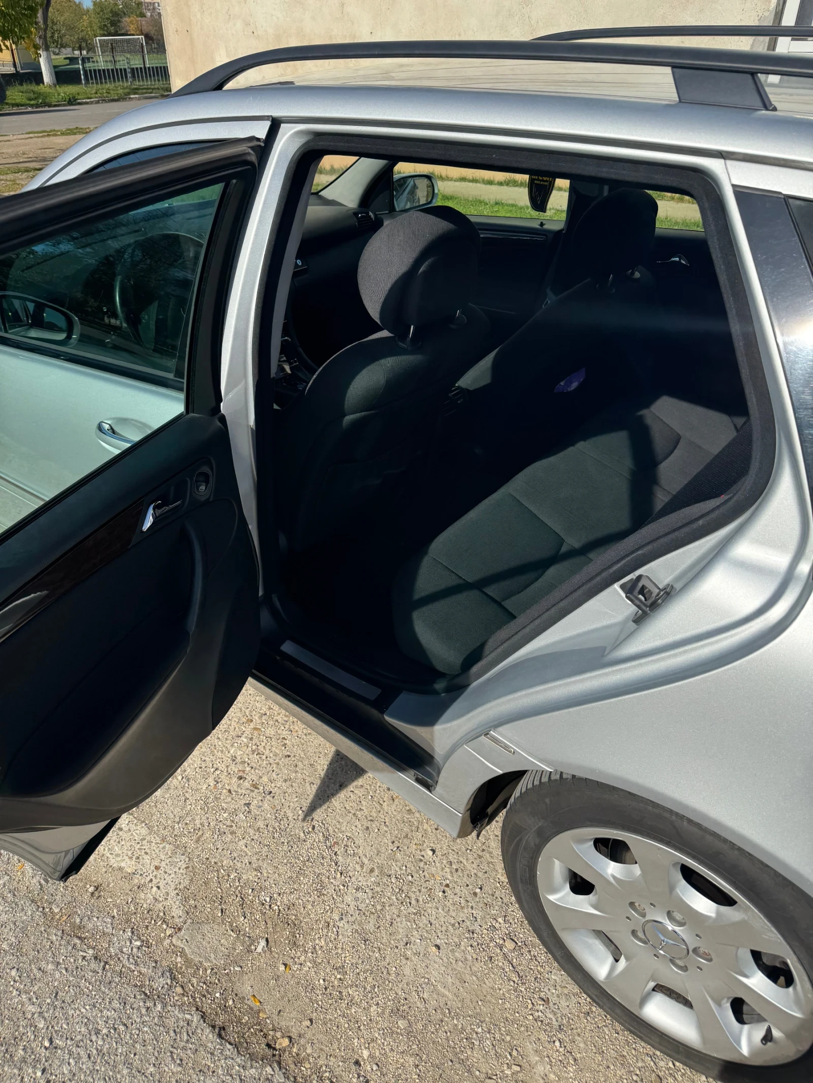 Mercedes-Benz C 220 | Mobile.bg — изображение 6