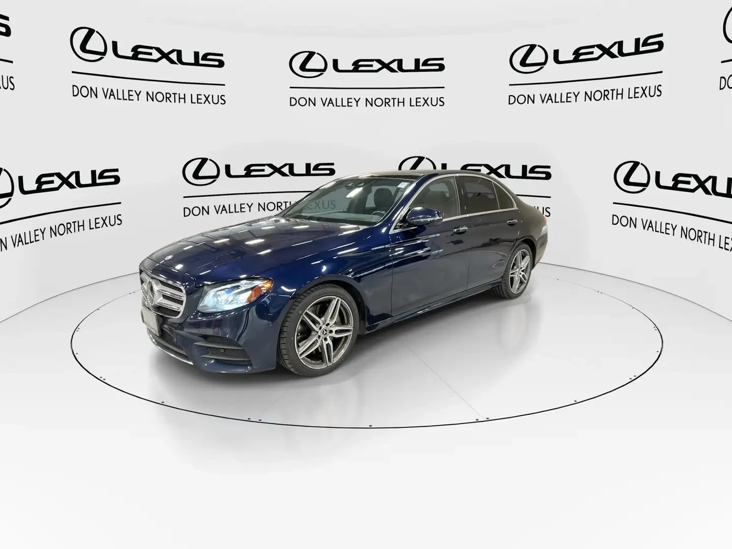 Mercedes-Benz E 300 DIGITAL, HEAD UP, BURMESTER, PANORAMA - изображение 3