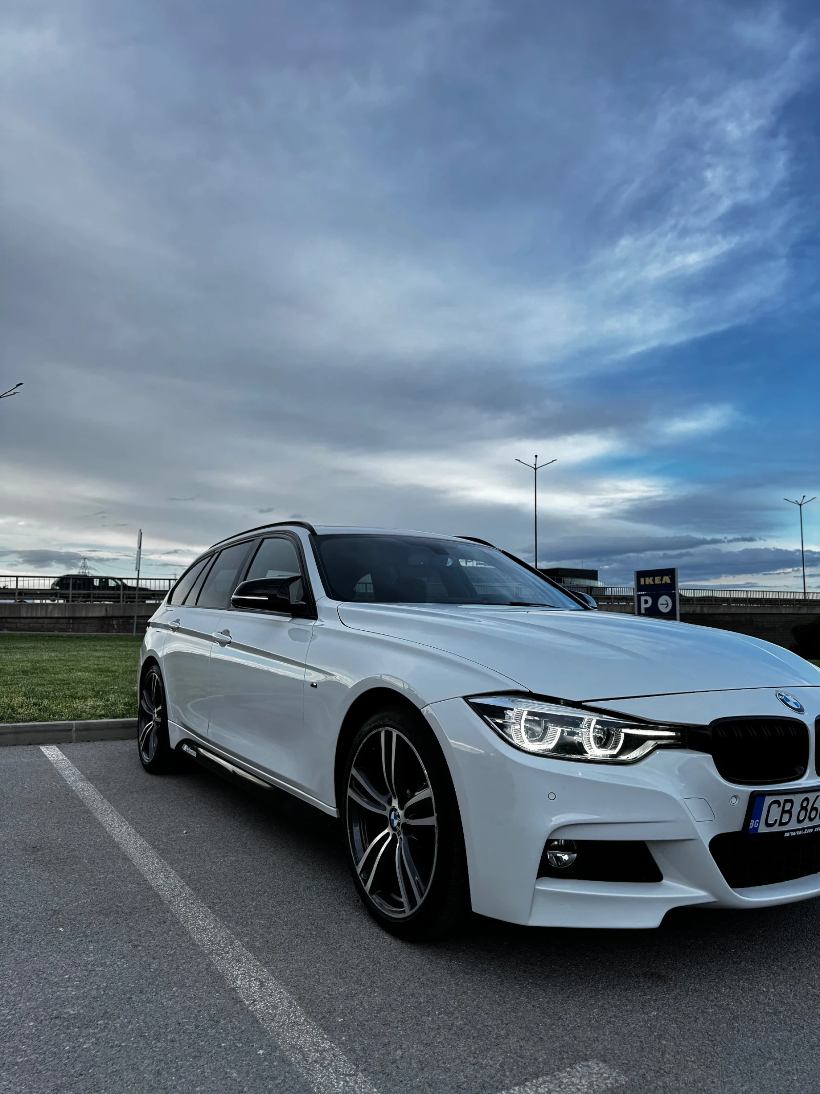 BMW 320 BMW 320d Xdrive B47 190ks, снимка 3 - Автомобили и джипове - 53814396