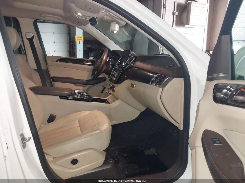 Mercedes-Benz GLS 450 3.0L V-6 DI, DOHC, VVT, TURBO, 362HP All Wheel | Mobile.bg � ����������� 10